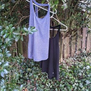 Old Navy Active Go-Dry Tank Top Bundle